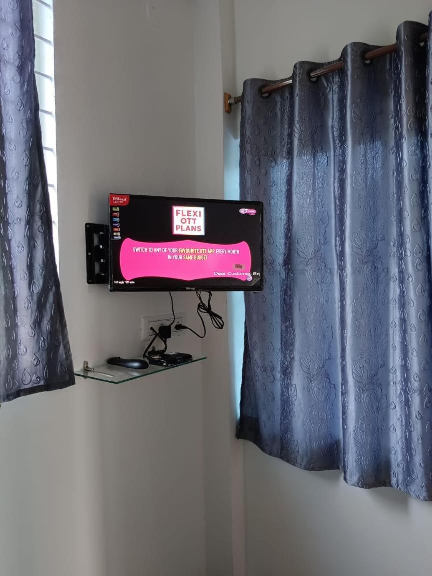 Ss Residency Hotel Maranhalli Ngoại thất bức ảnh